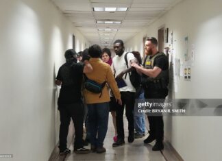 Advocates Applaud Court Ruling Blocking Trump-Era Asylum Restrictions immigrants-asylum-seekers-arrested