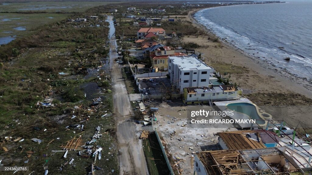 aerial-shot-of-st-elizabeth-following-melissa-wreakage
