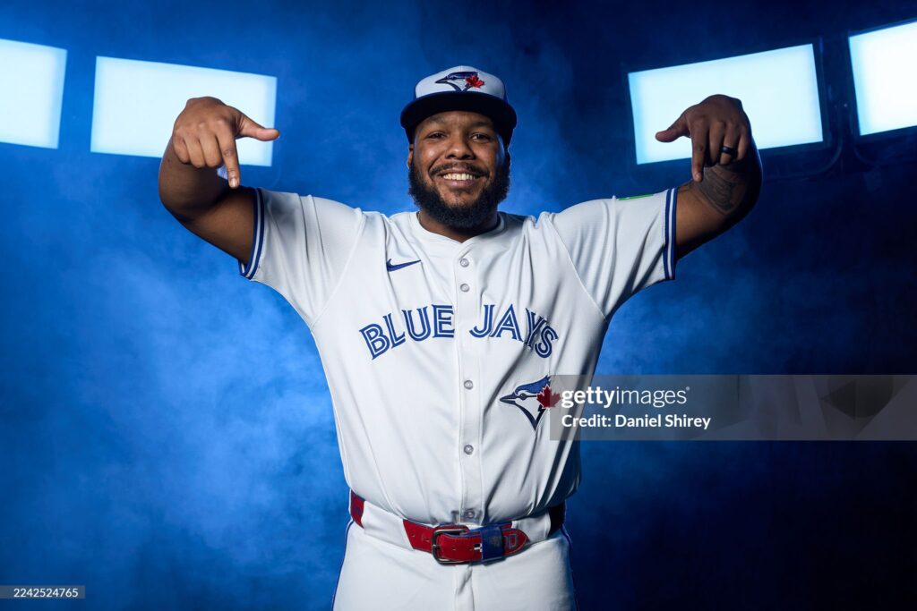 DR-born-Vladimir-Guerrero-Jr-signed-to-the-blue-jays