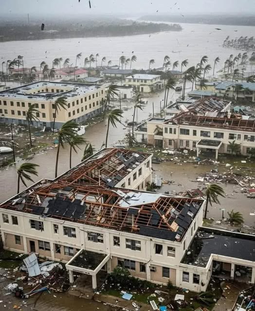 melissa-took-the-roof-of-the-st-elizabeth-hospital