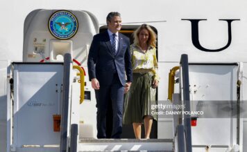 Most International Airlines Servicing Venezuela Suspend Flights as US Intensifies Pressure hegseth-and-wife-in-the-dr-over-venezuela-issue