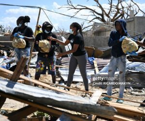 jamaicans-donate-food-supplies-in-westmoreland
