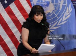 nicki-minaj-now-singing-trumps-praises