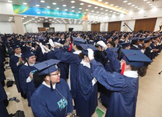 Graduation Ceremony For The 116th Class Of Zion Christian Mission Center Held At Cheongju Church, South Korea Shincheonji-Produces-60,000-Graduates