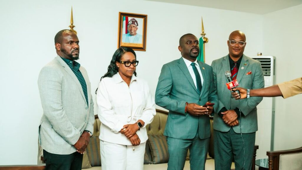 st-kitts-officials-in-nigeria