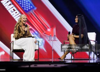 calls for deportation of nicki-minaj-following-appearance-at-turning-point-usa
