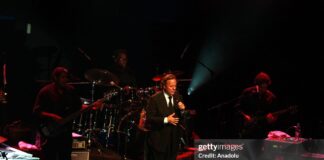 julio-iglesias-accusations-latin-american-women-caribbean-properties