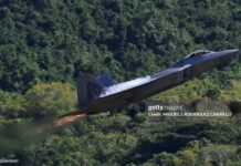 us-raptor-takes-off-from-puerto-rico amid US fighting of drugs in the Caribbean