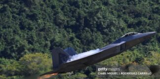 us-raptor-takes-off-from-puerto-rico amid US fighting of drugs in the Caribbean