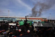 venezuela-military-patrol-streets-after-us-attack