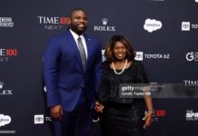 Byron Donalds – Accent, Identity And The Politics Of Caribbean Authenticity Byron Donalds and his Caribbean immigrant mother, Meredith Brown