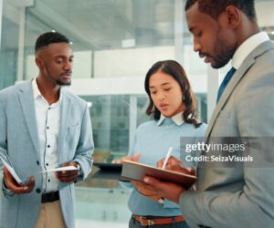 The Hidden Power of Leadership Delegating Tasks and Aligning Talent in an Age of Uncertainty